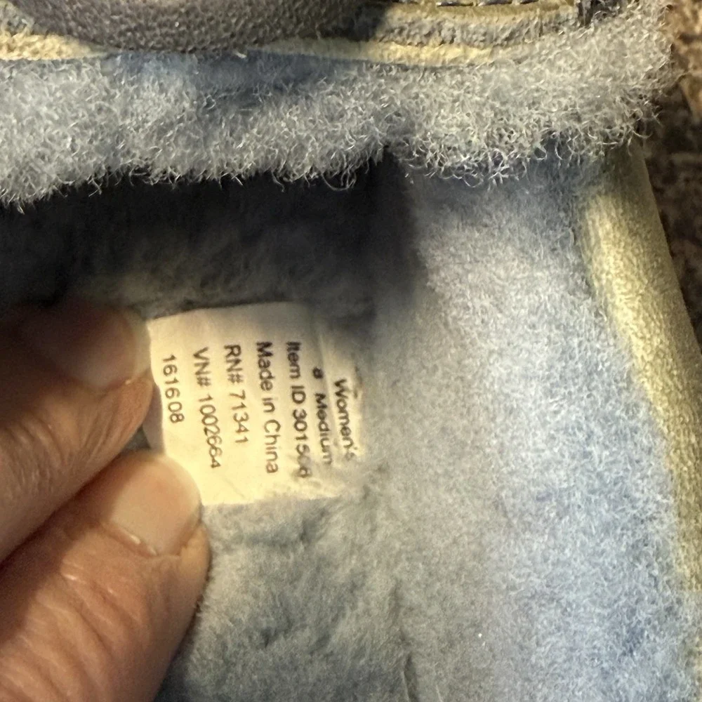 LL Bean Wicked Good Slippers Womens 8 Blue Gray Suede Moccasins Shearling Lined - Picture 11 of 15